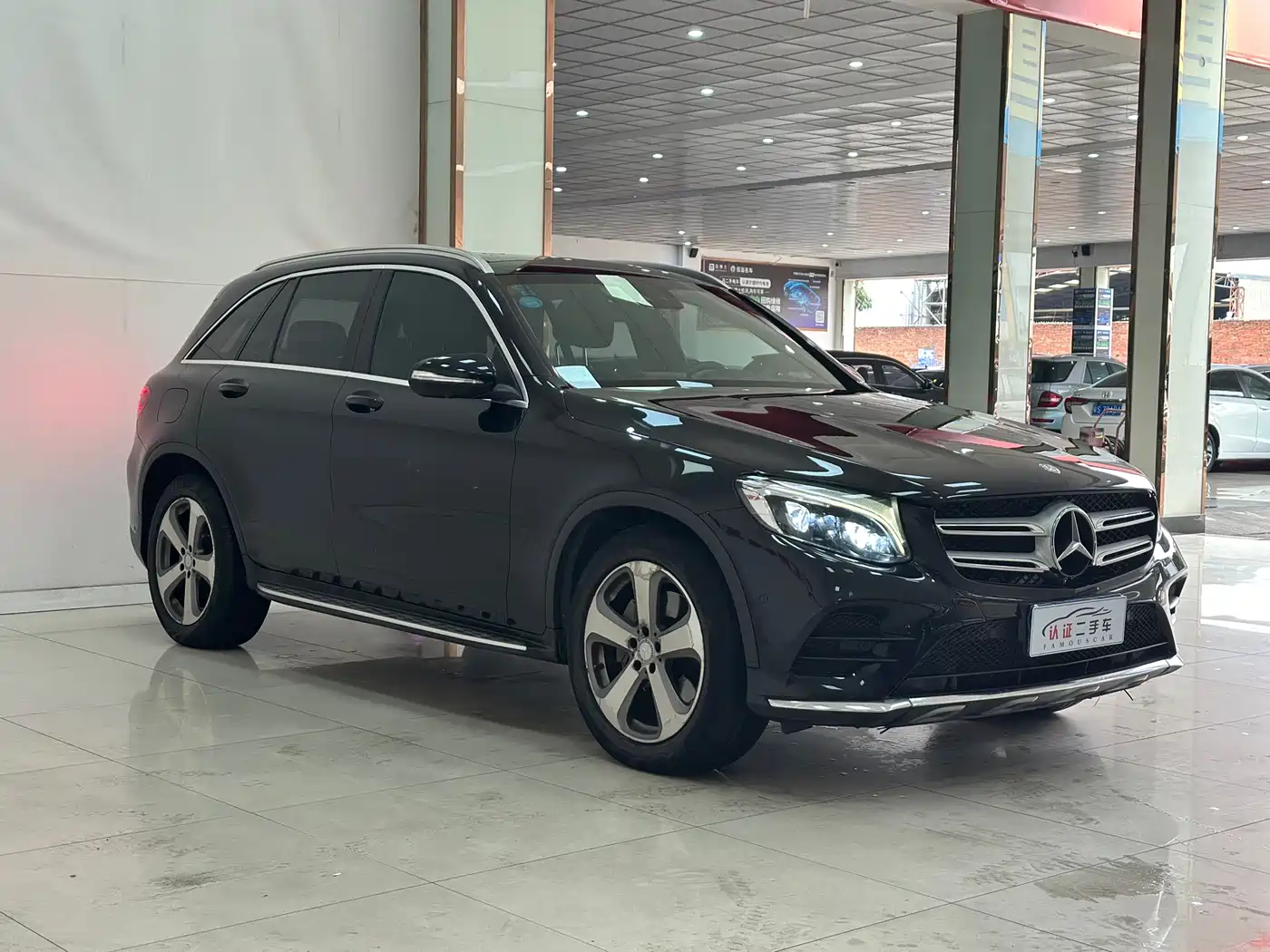 Mercedes-Benz GLC 2017 GLC 300 4MATIC Dynamic фото 3
