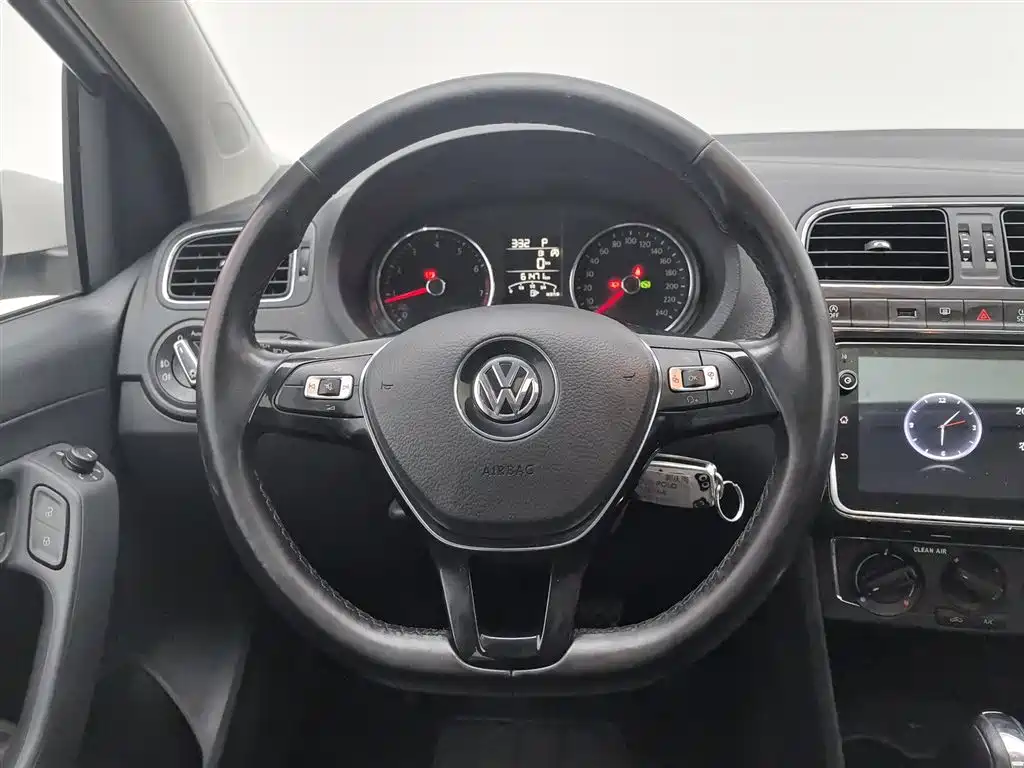 Volkswagen Polo 2018 1.5L Auto Comfort фото 11