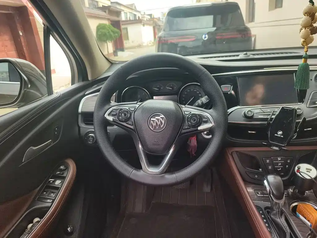 Фото 6 - Buick Envision Plus