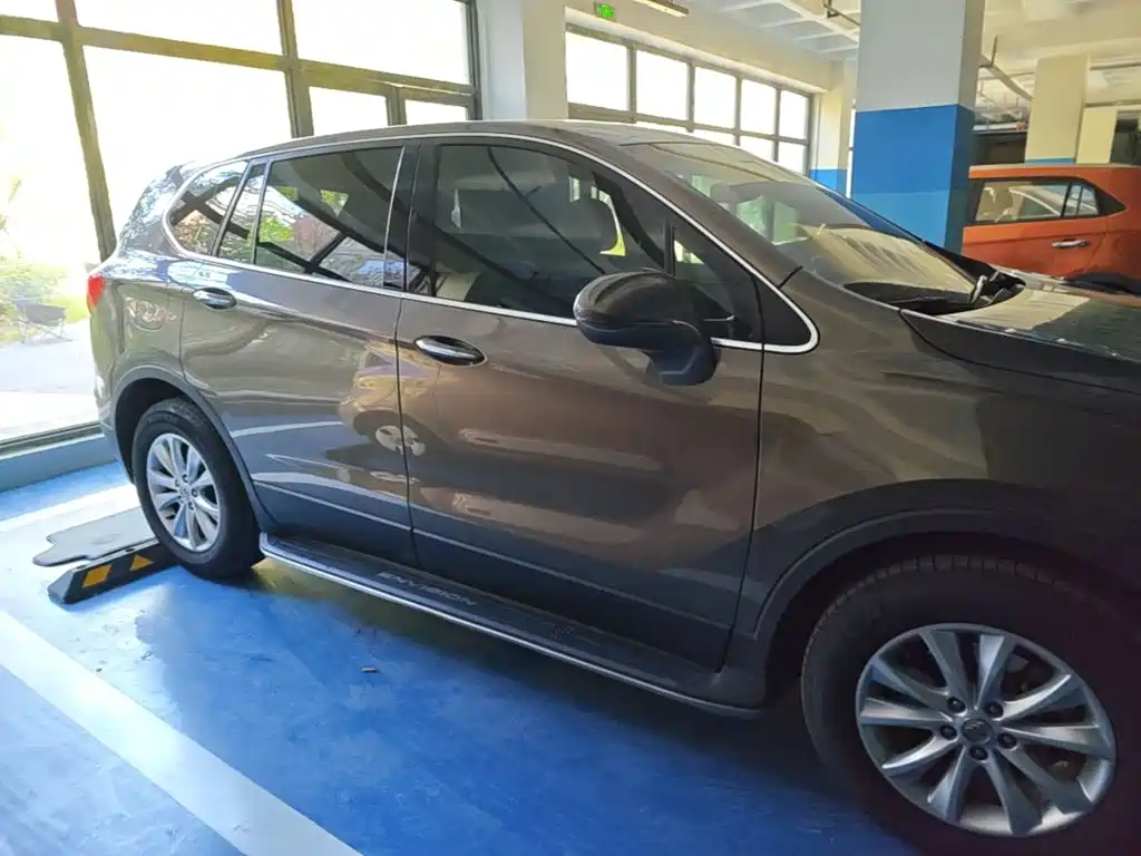 Фото 26 - Buick Envision Plus