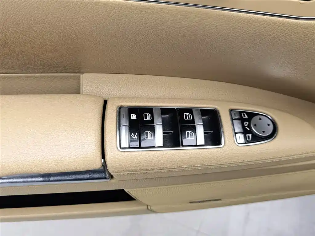 Mercedes-Benz S-Class 2010 Model S 400 L HYBRID фото 9