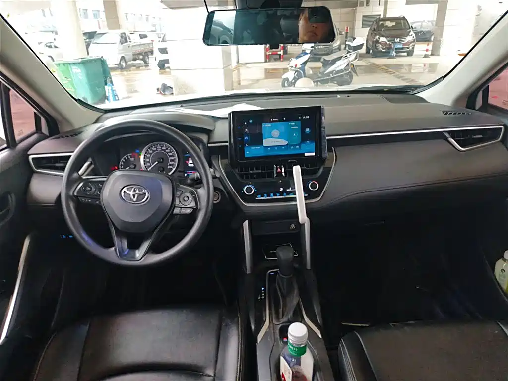 Toyota Corolla Cross 2022 2.0L Elite Edition фото 6