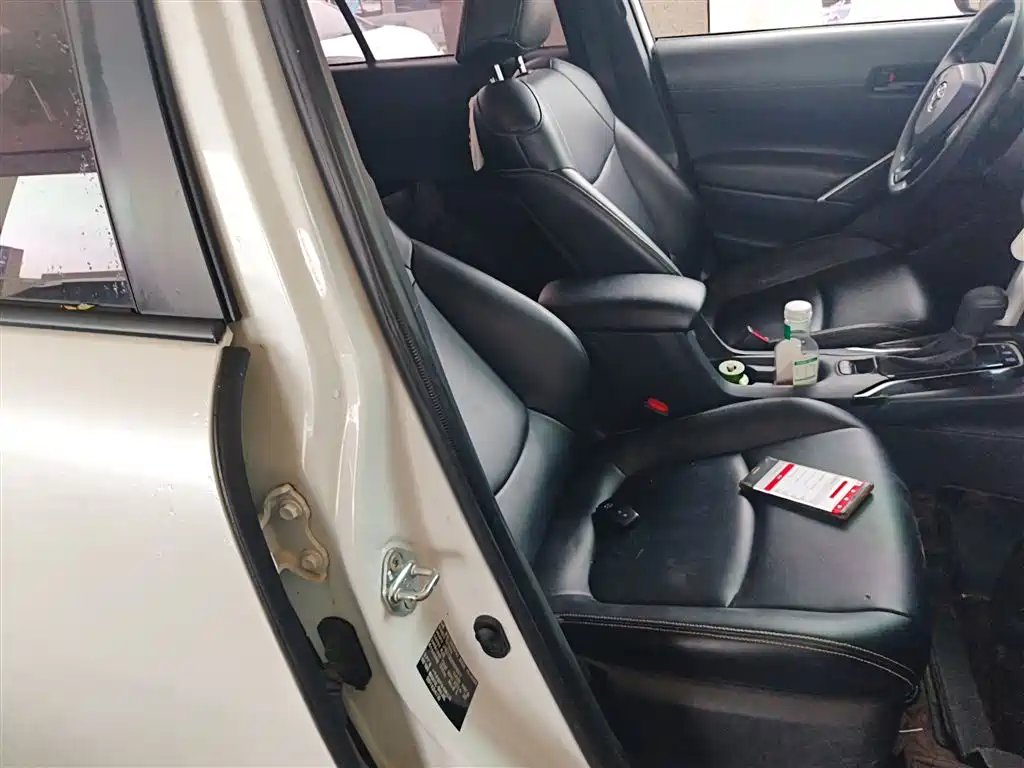 Toyota Corolla Cross 2022 2.0L Elite Edition фото 20