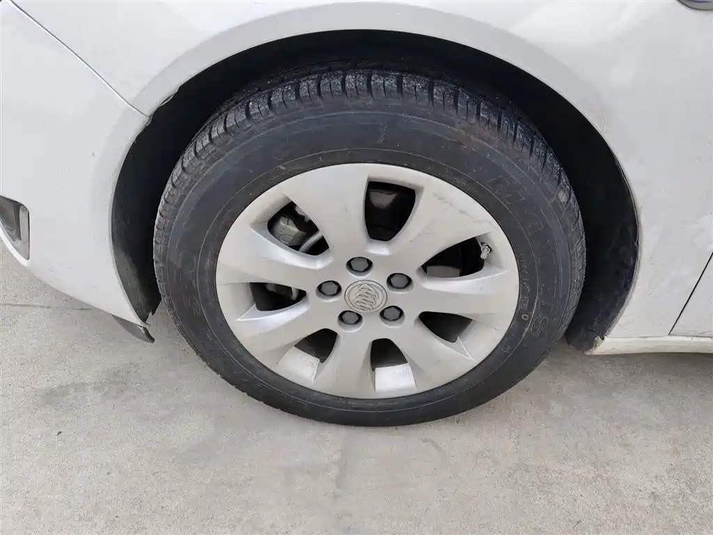 Buick Regal 2015 1.6T Leading Tech Edition фото 23