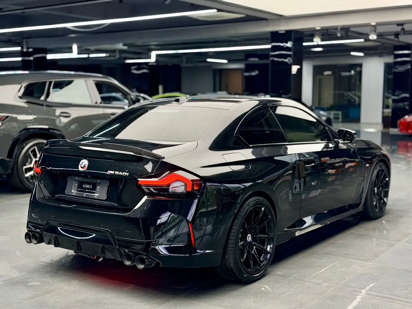 BMW M240I