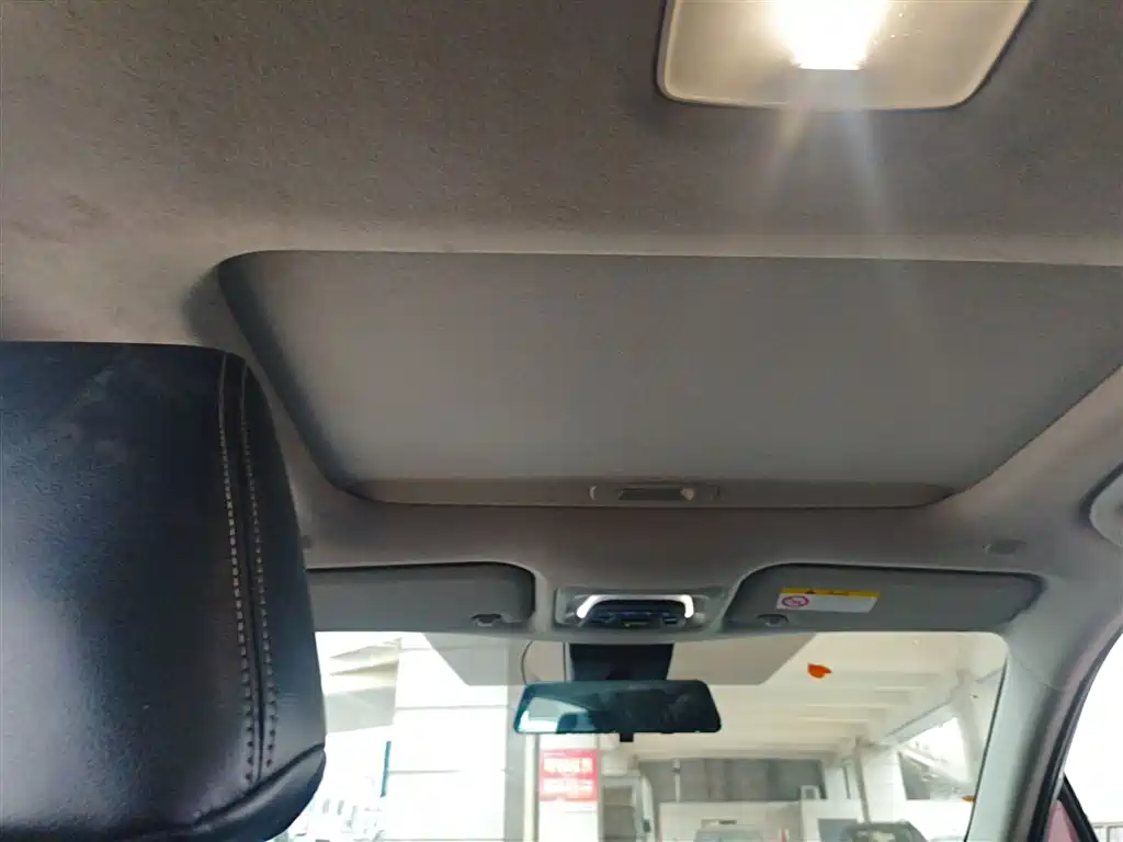 Toyota Corolla Cross 2022 2.0L Elite Edition фото 14