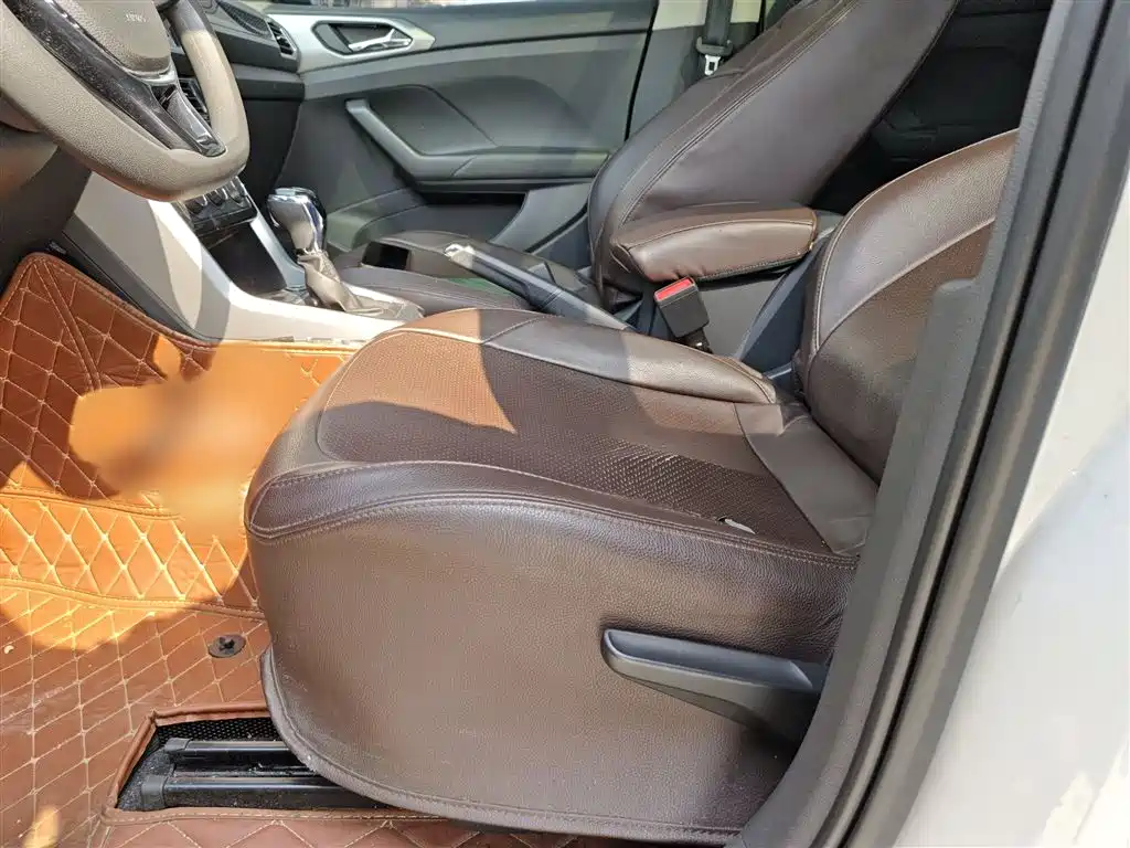 Volkswagen T-Cross 2020 280TSI DSG Comfort Edition фото 8
