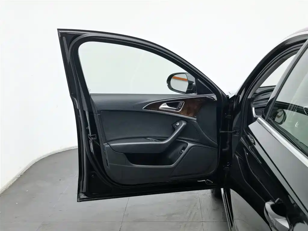 Audi A6L 2016 TFSI Comfort фото 8