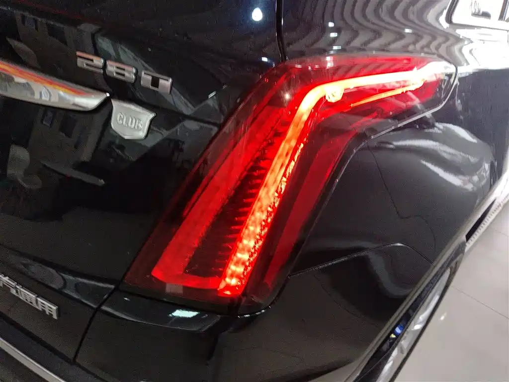 Cadillac XT5 2020 28T Technology Model фото 24