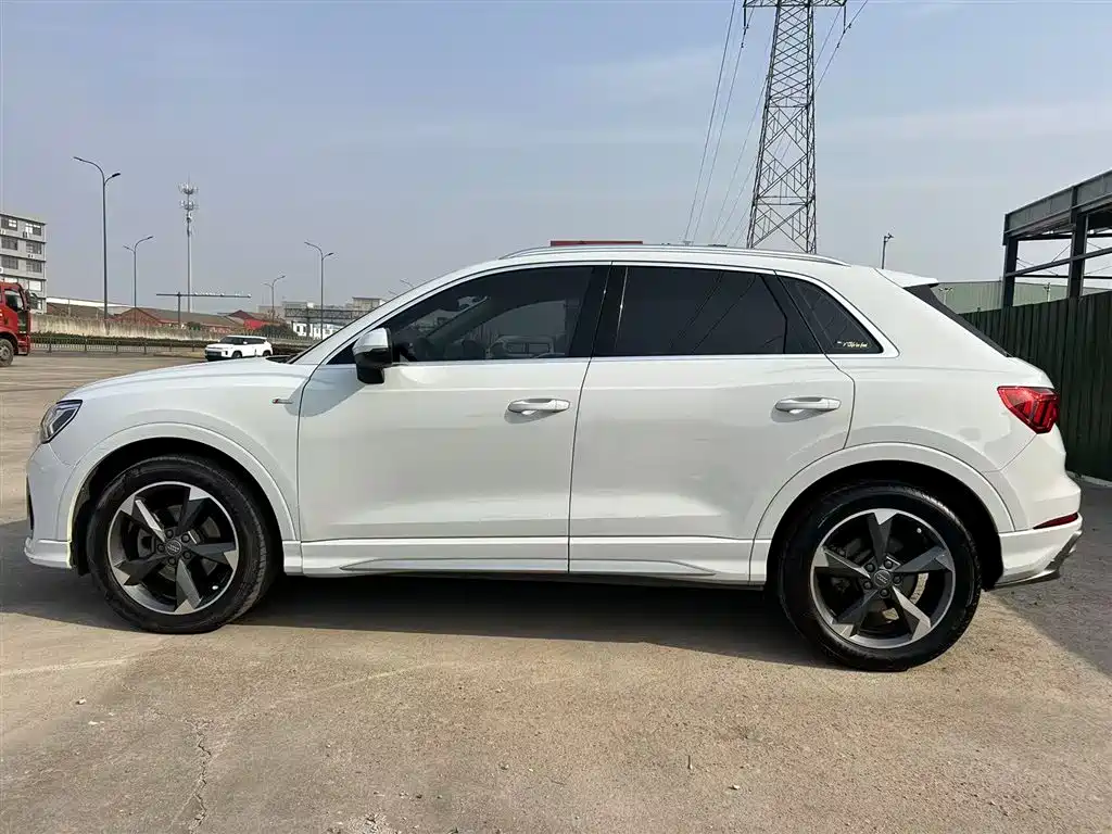 Audi Q3 2019 40 TFSI Fashion Dynamic фото 8