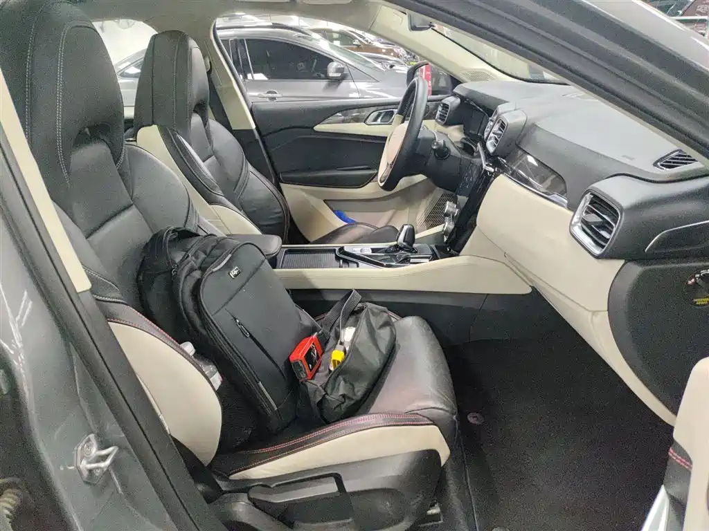 Lynk & Co 02 2019 High Energy Edition 2.0T Automatic 2WD Shine China VI фото 25