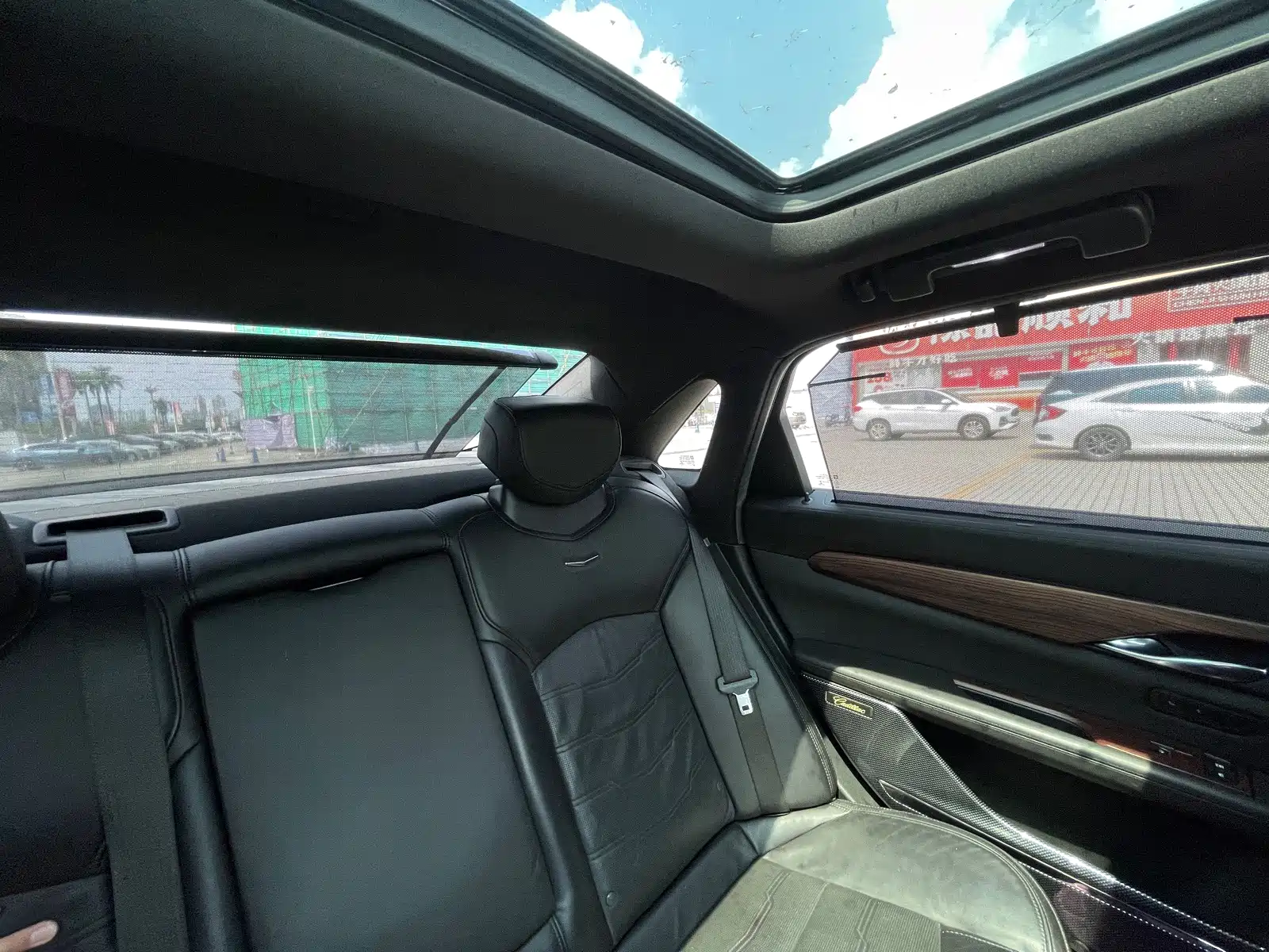 Фото 21 - Cadillac CT6