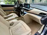 Фото 24 - Buick GL8