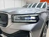 Фото 38 - Geely Monjaro