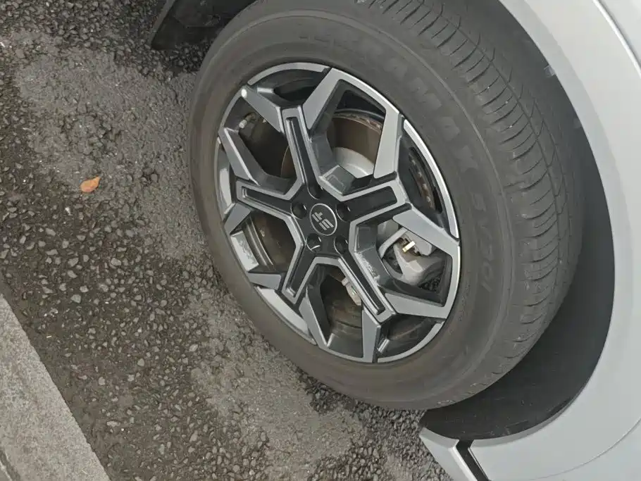 Jetour Shanhai L7 PLUS 2026 2025 Base 5-Seater