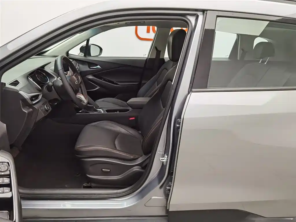 Chevrolet Volando 2018 Redline 530T Auto Premium Edition (5+2 seater) China V фото 10