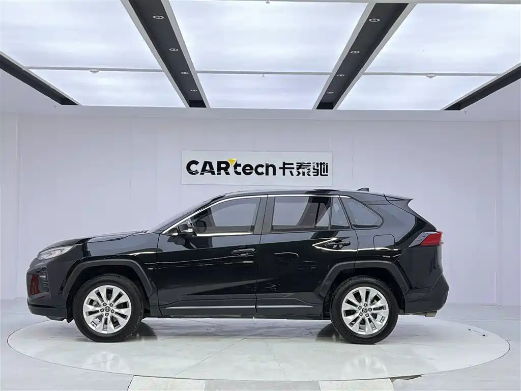 TOYOTA WILANDA