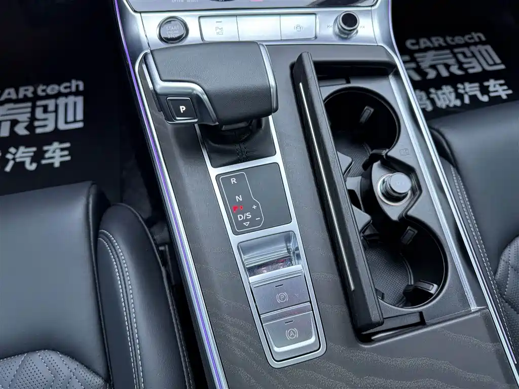 Audi A6L 2025 45 TFSI quattro Premium Sport фото 21
