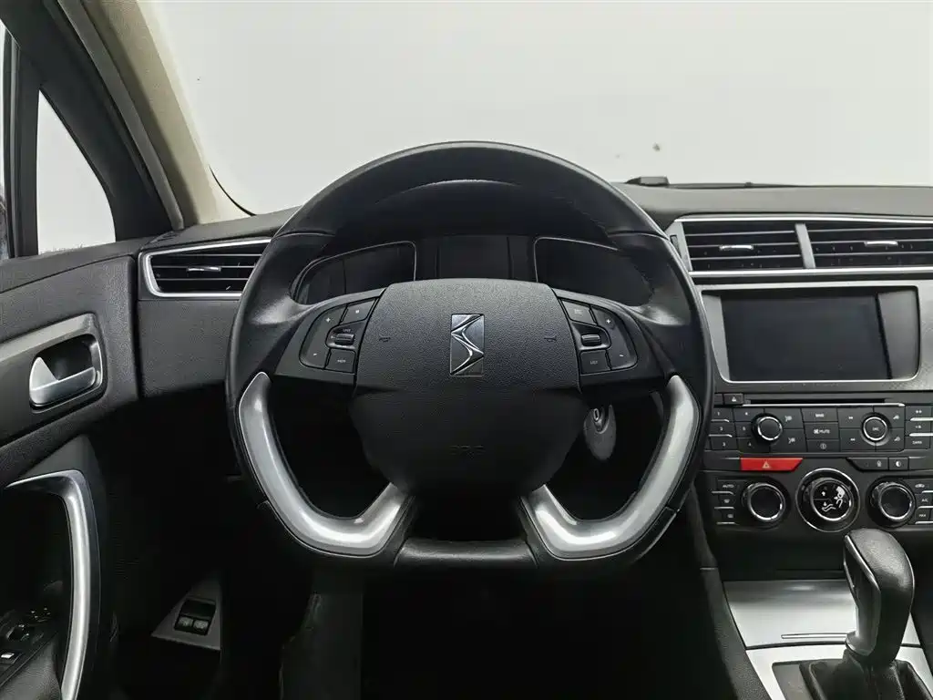 DS 4S 2016 Model 1.6T Automatic Smart Enjoy Edition THP160 фото 11