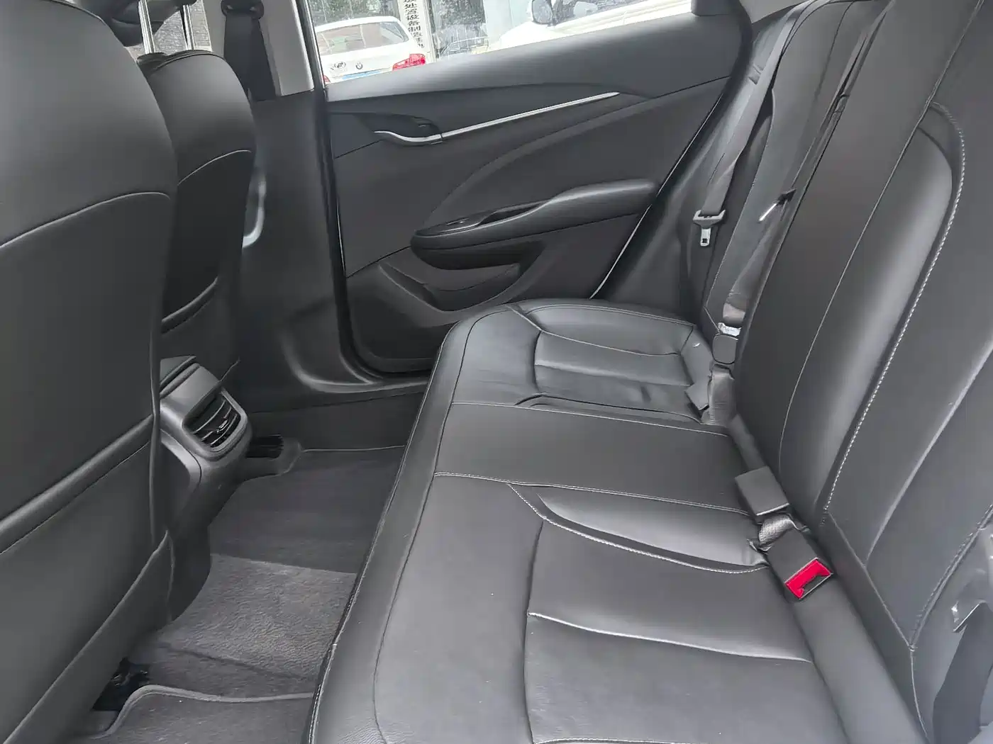 Buick Excelle 2019 18T Auto Connected Elite China VI фото 6