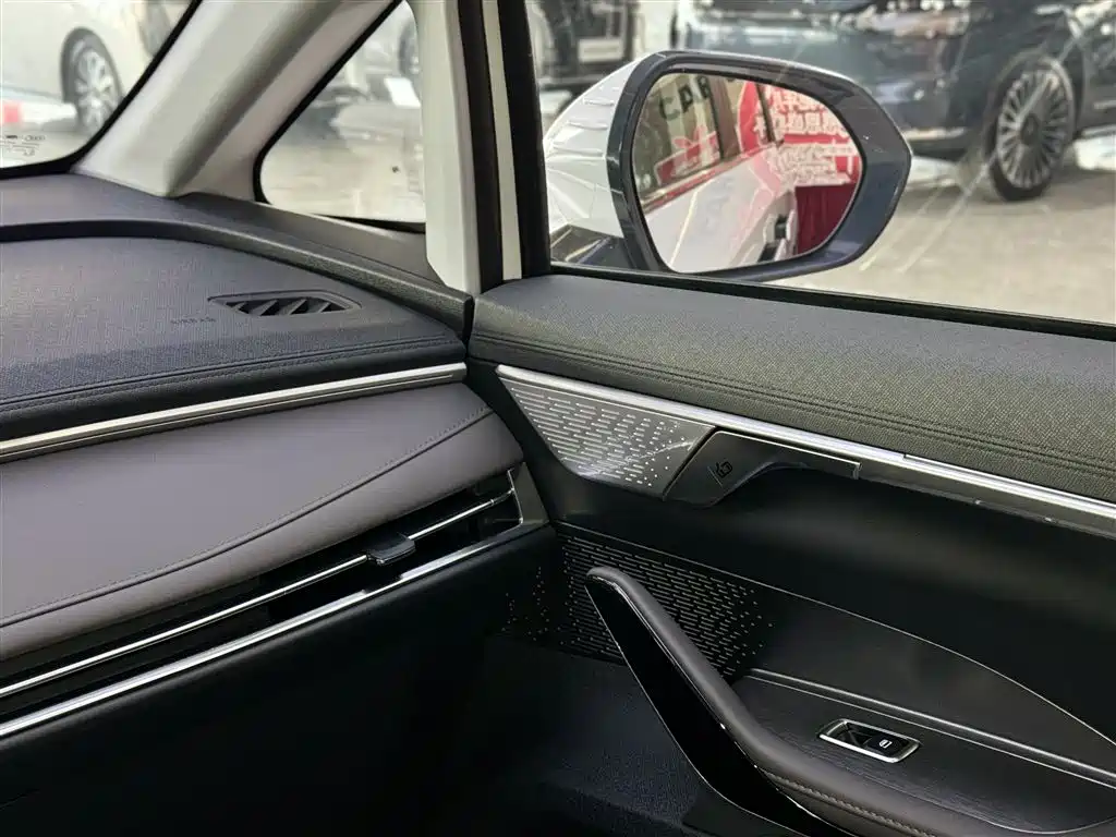 SAIC Maxus Dajia 7 2024 Facelift Super Hybrid Long Range Enjoyment Edition фото 26