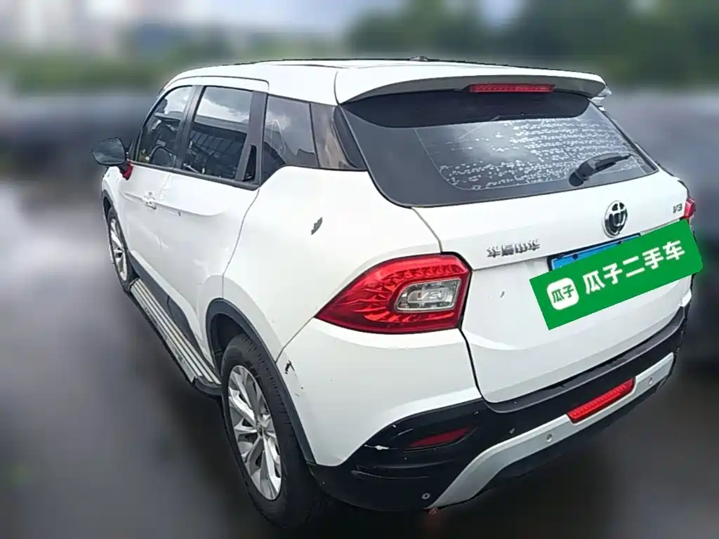 Zhonghua V3 2016 2015 1.5L Automatic Smart Edition