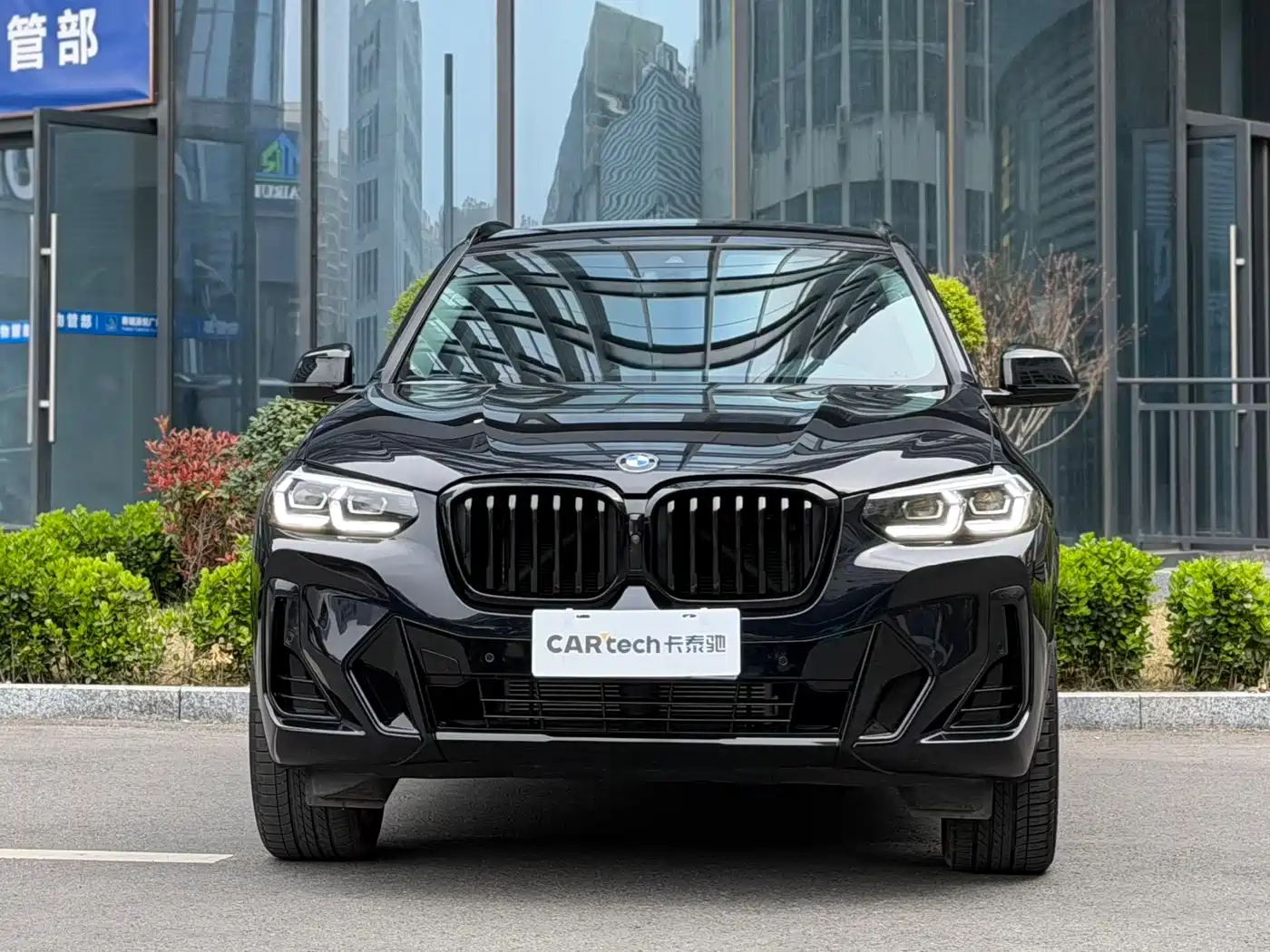 BMW X3 2023 xDrive30i Leading M Night Package фото 2