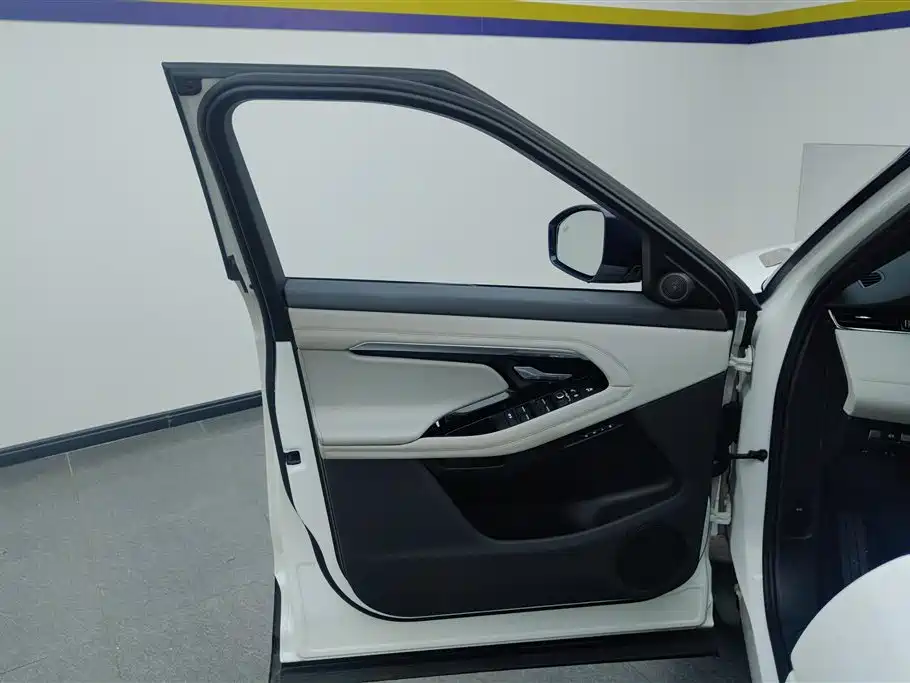 LAND ROVER RANGE ROVER AURORA