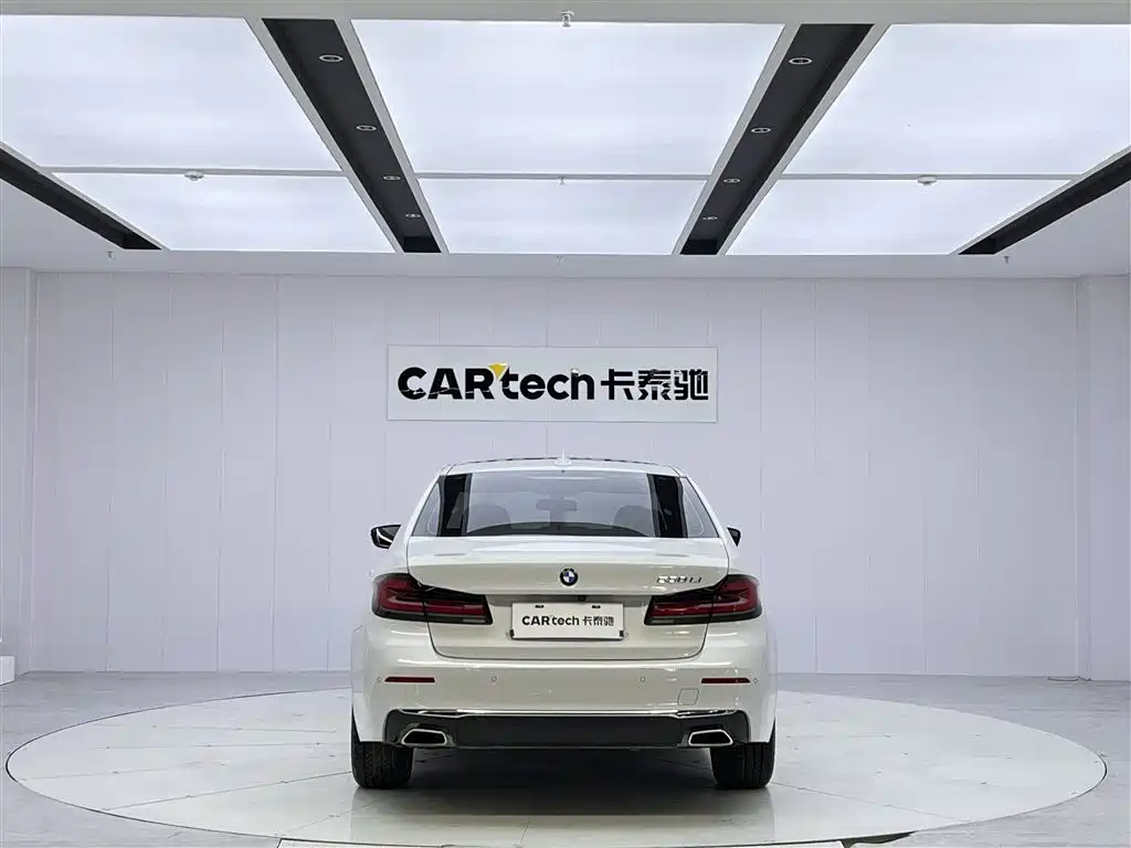 BMW 5 Series 2022 530Li Leading Luxury Package фото 13