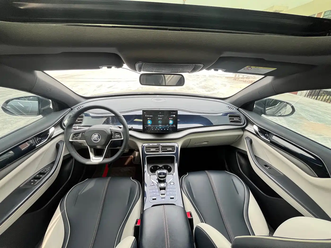BYD Qin PLUS 2021 DM-i 55KM Premium фото 13