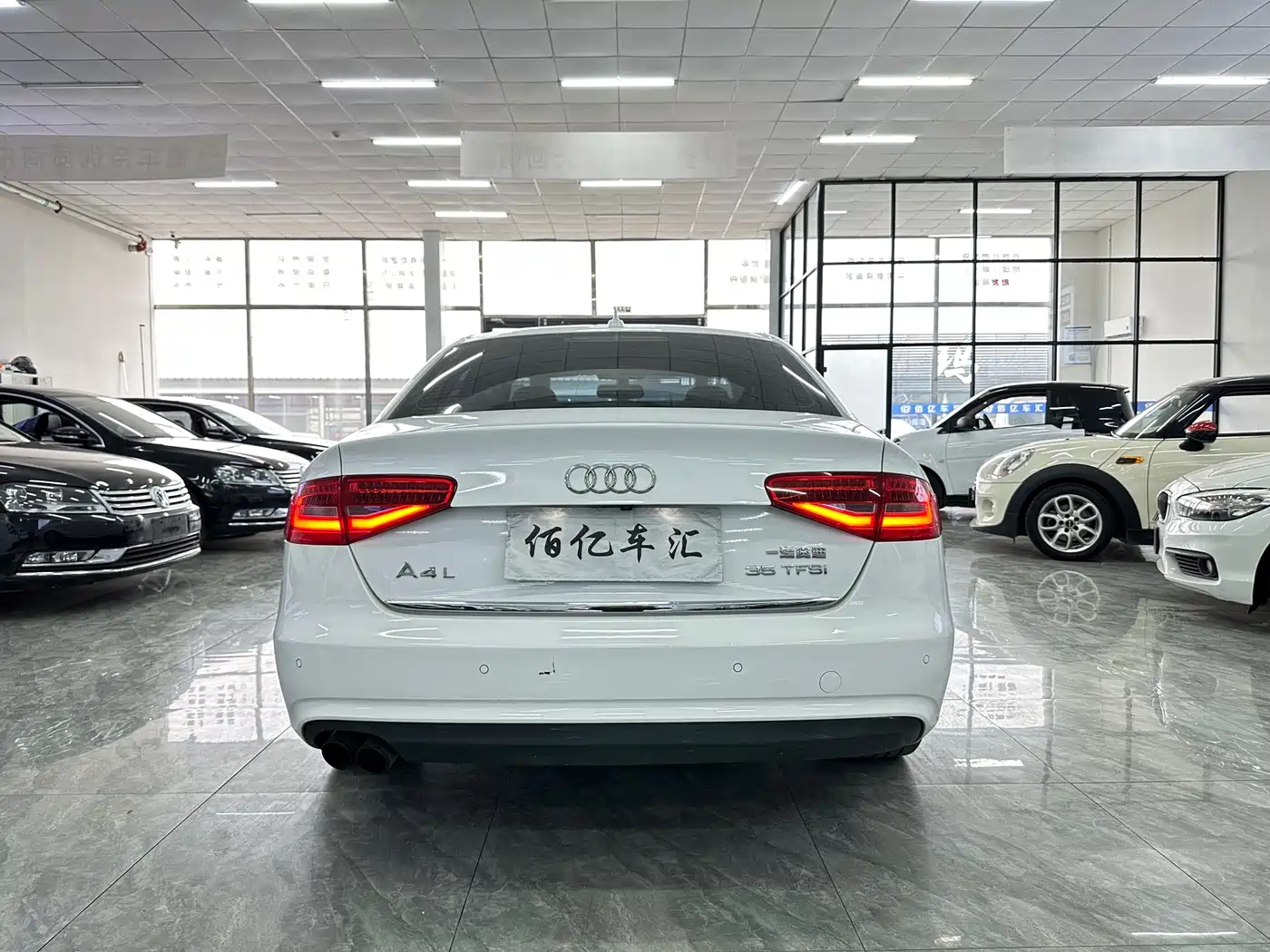 Audi A4L 2015 35 TFSI Auto Comfort фото 6