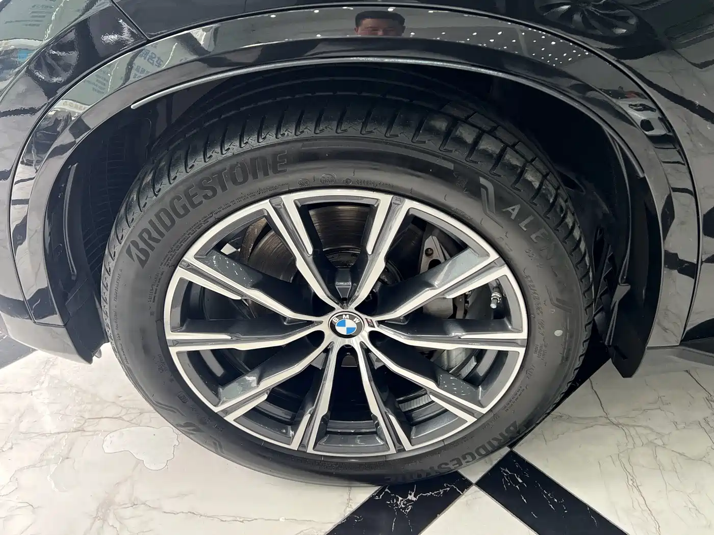Photo 16 - BMW X5
