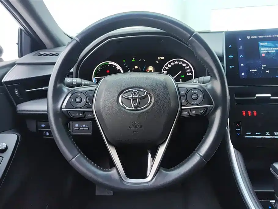 Toyota Avalon 2023 Hybrid 2.5L Luxury Edition фото 15