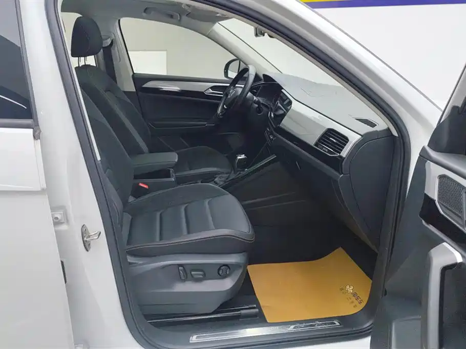Volkswagen Tayron 2020 330TSI 2WD Luxury Smart Edition фото 8