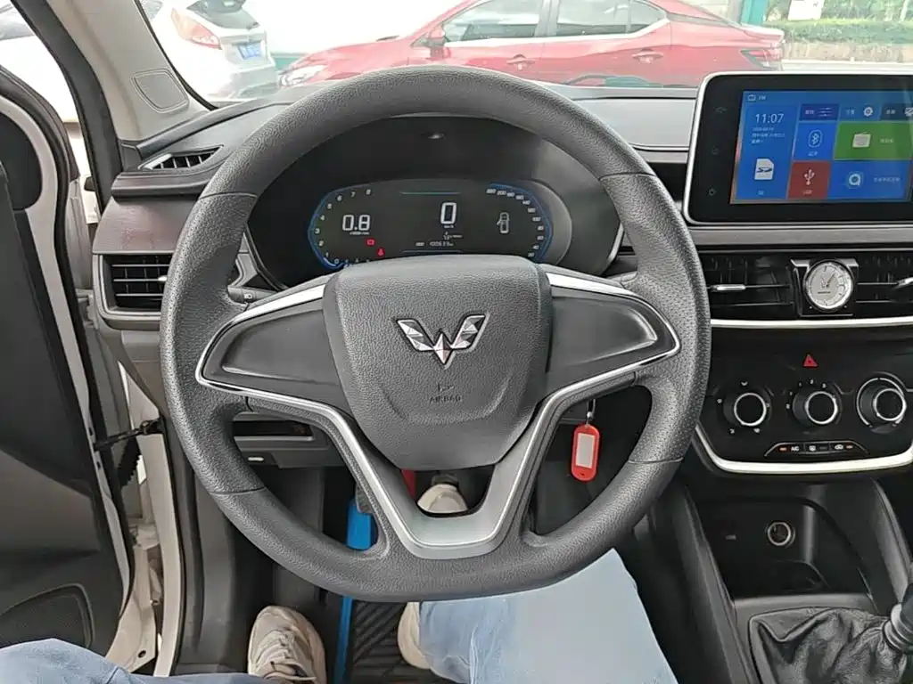 Wuling Motors Wuling Hongguang S3 2018 2018 1.5L Manual Comfort China V
