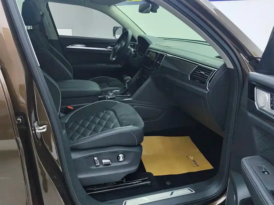 Volkswagen Teramont 2020 Teramont X 380TSI 4WD Premium Luxury фото 8