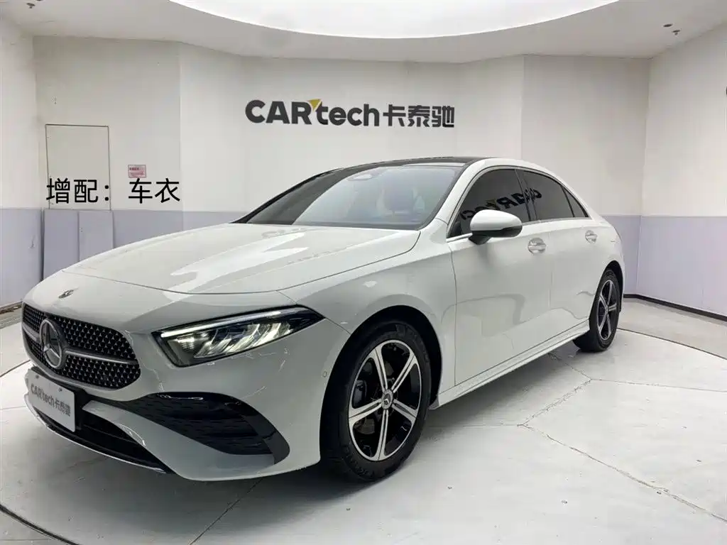 Mercedes-Benz A-Class 2025 A 200 L Fashion Edition