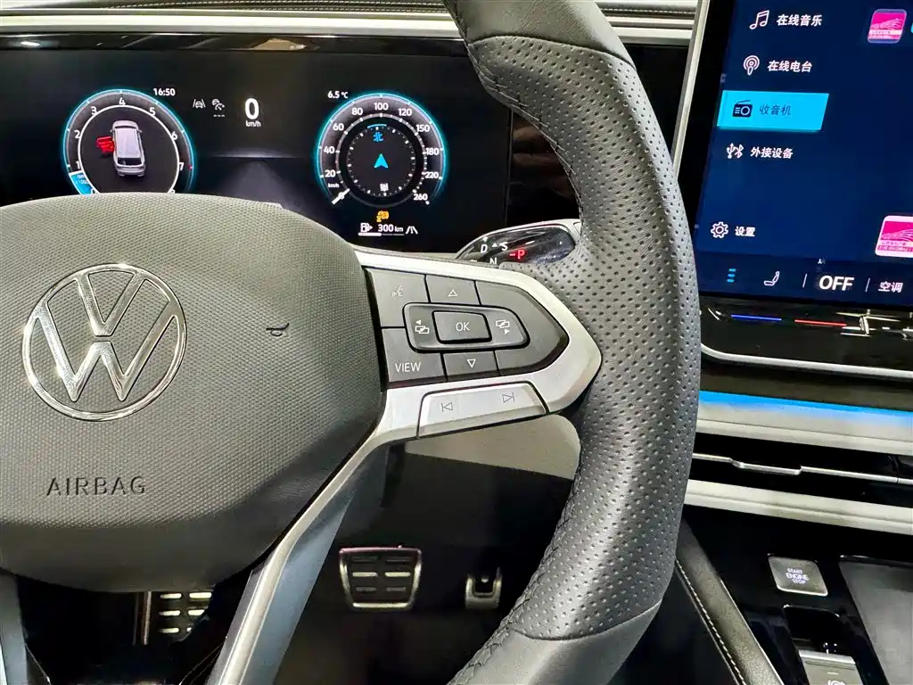 Volkswagen Talagon 2025 450TSI R-Line 6-Seater фото 24