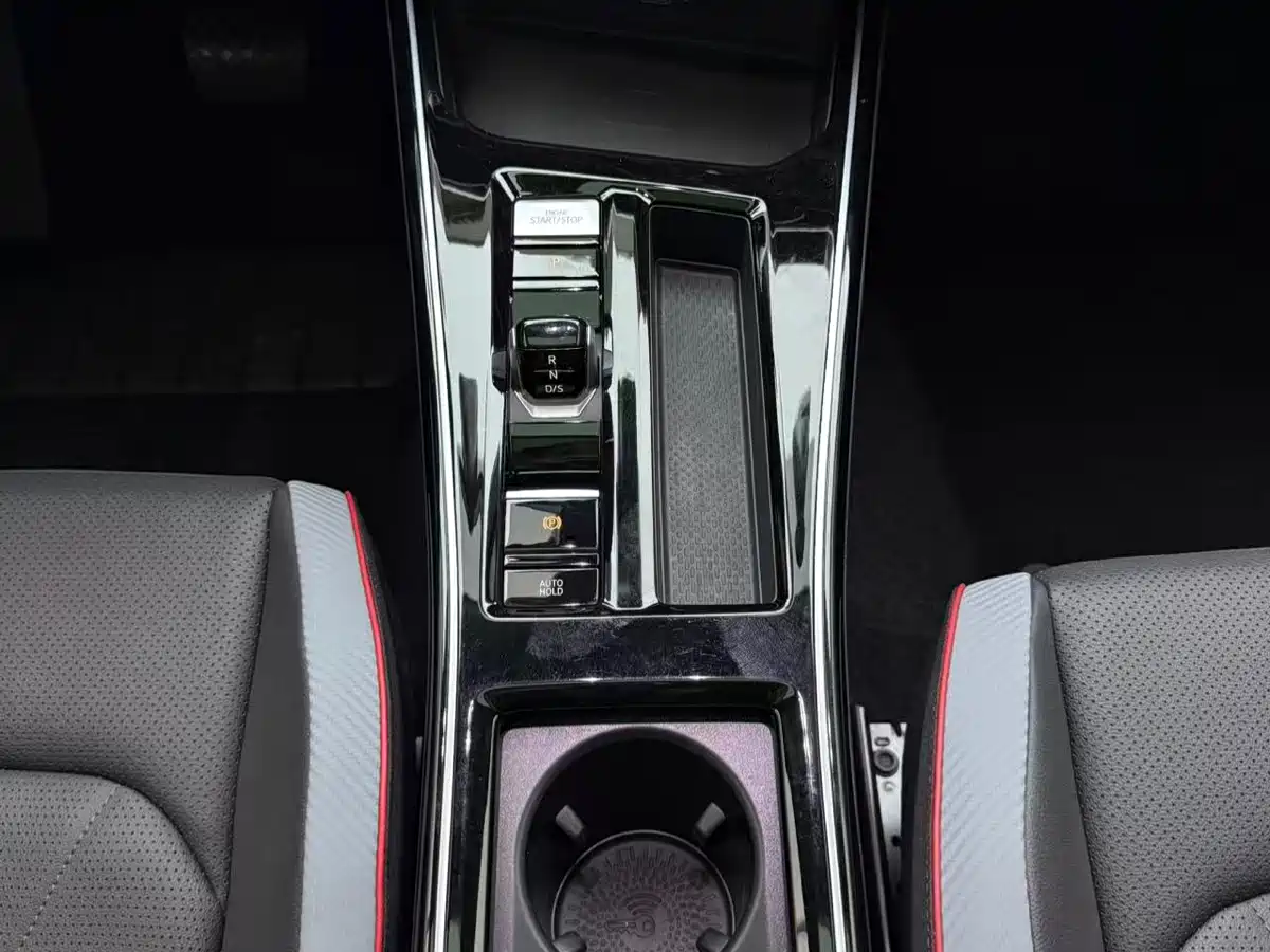 Volkswagen Lamando 2023 Lamando L 280TSI DSG Cool Edition фото 10