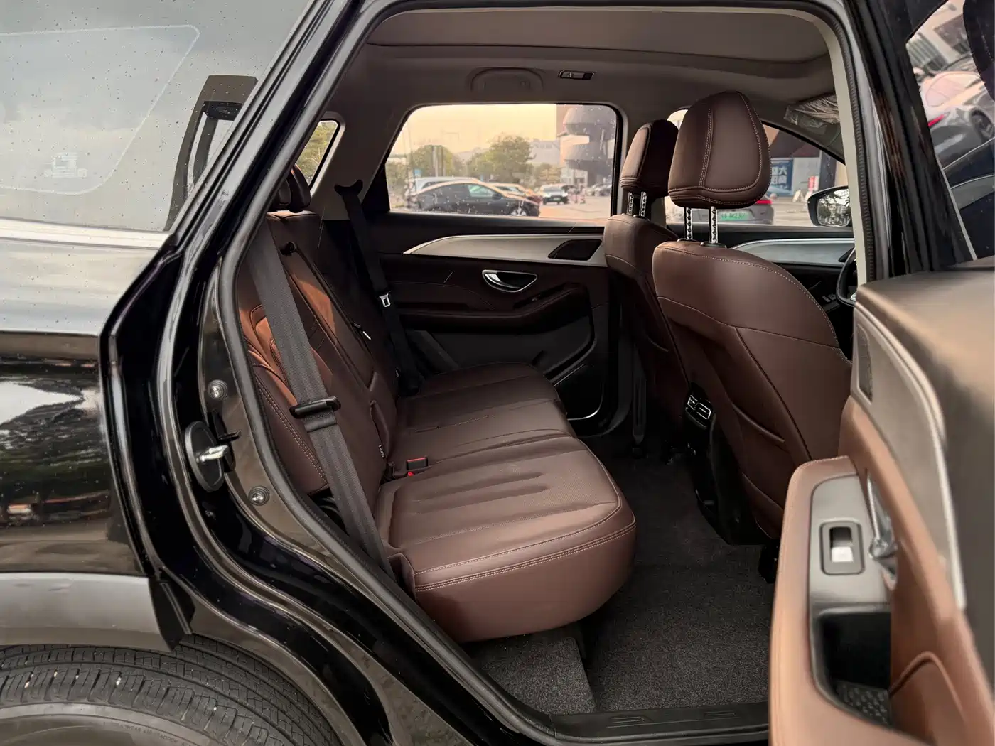 Jetour X90 PLUS 2024 2024 1.6TD DCT Bieshu 7-seater