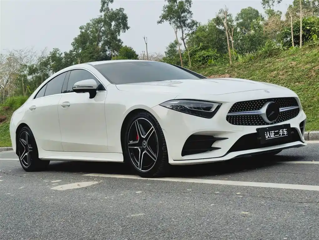 MERCEDES-BENZ CLS
