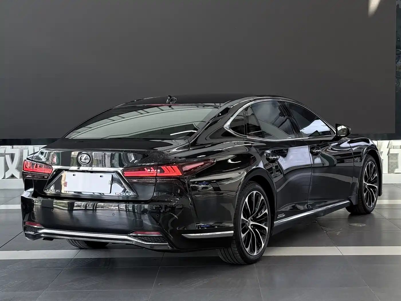 Lexus LS 2021 2021 500h Luxury Edition