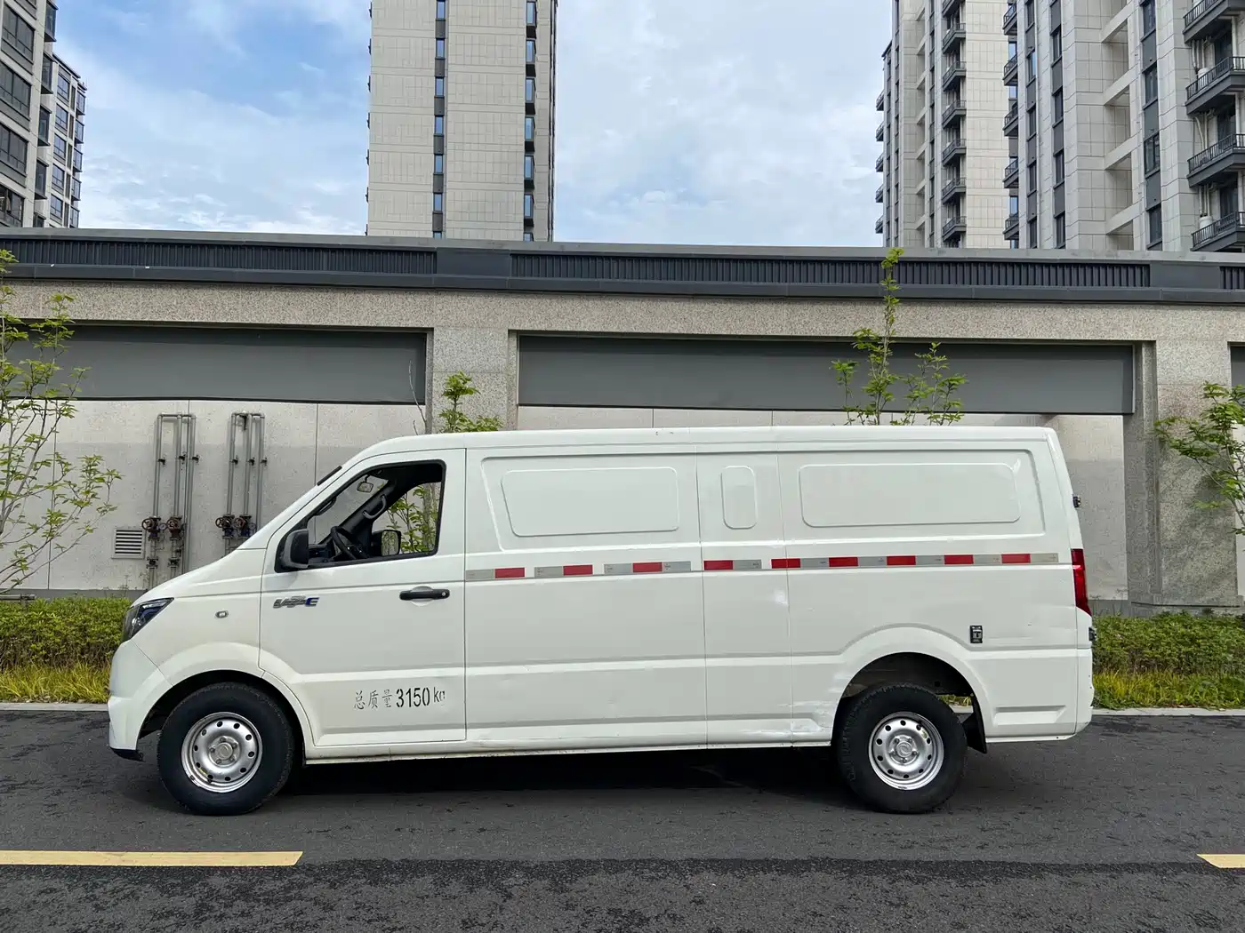 DONGFENG YUFENG EM27