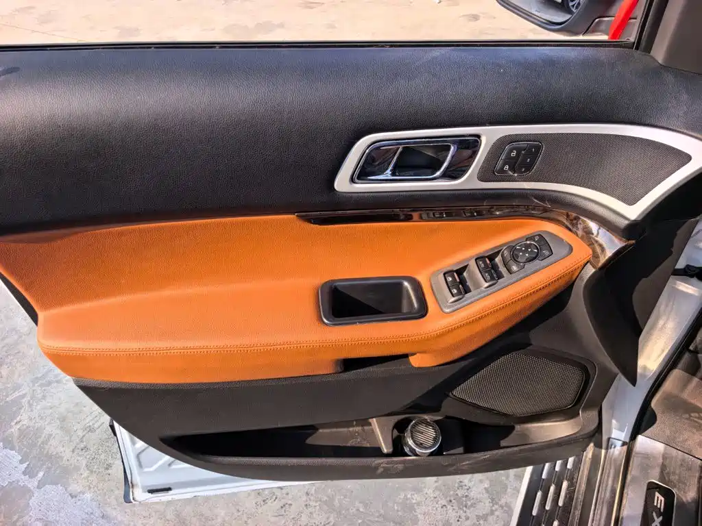 Ford Explorer (Import) 2013 2013 3.5L Premium Edition