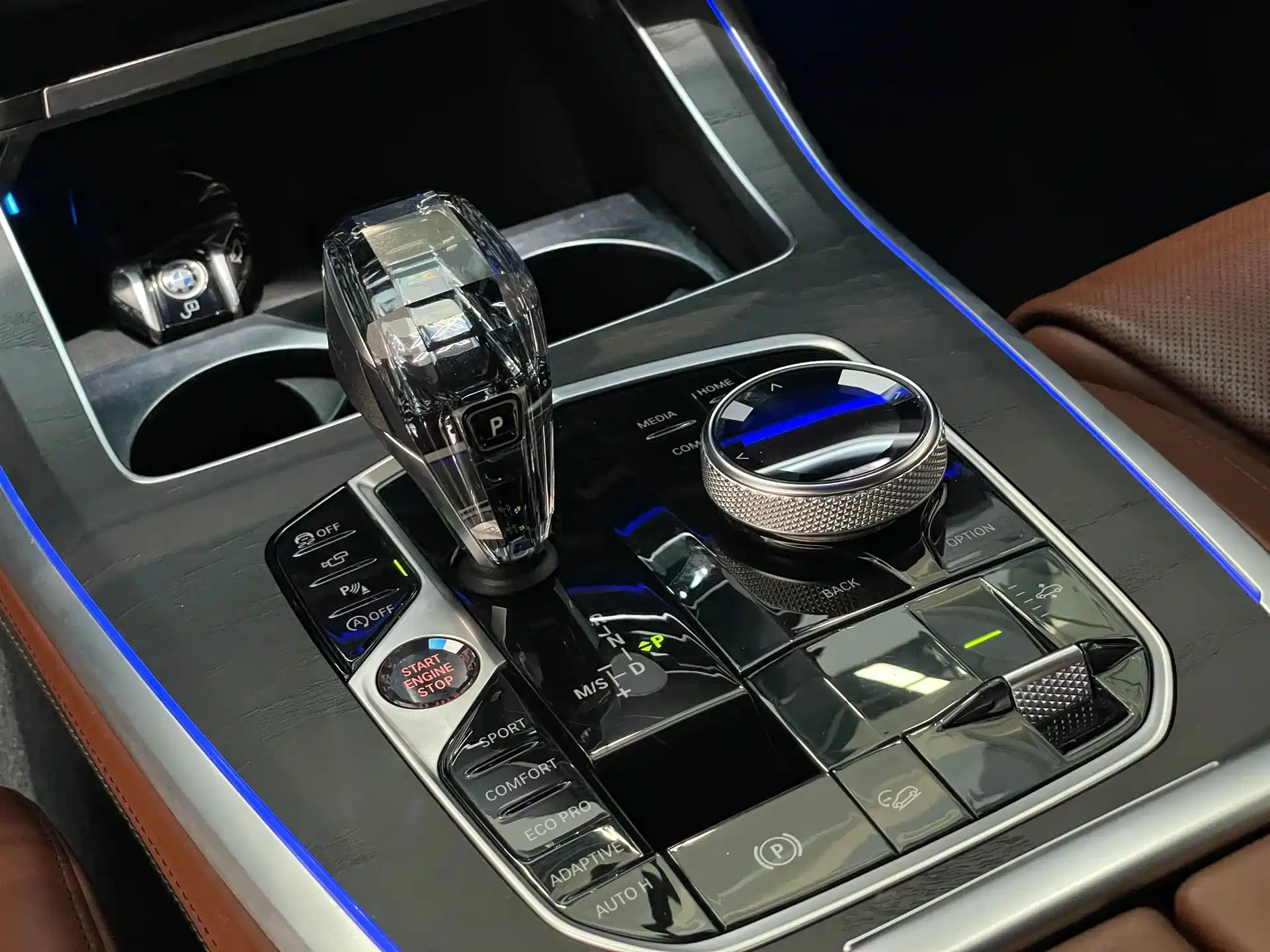 Фото 23 - BMW X7