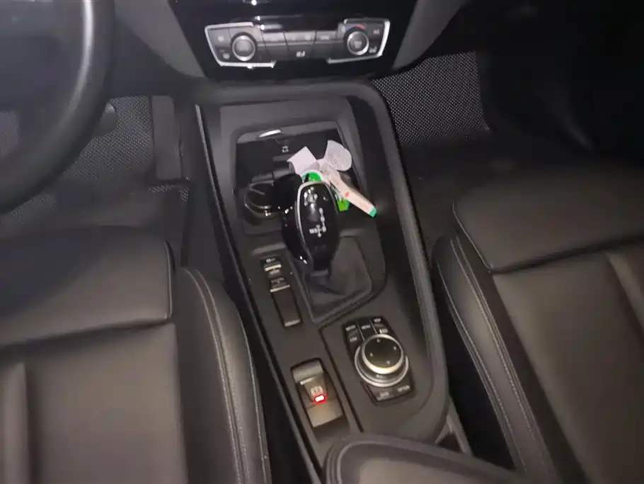 BMW X1 2021 sDrive25Li Leading фото 16
