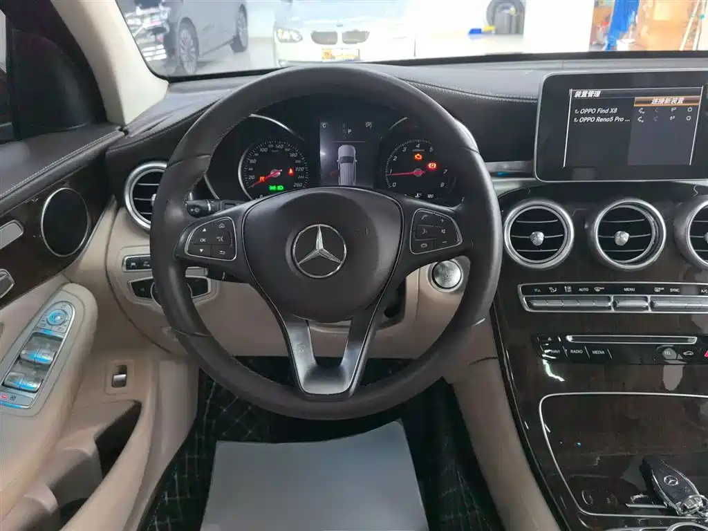 Mercedes-Benz GLC 2019 GLC 260 L 4MATIC Luxury фото 7