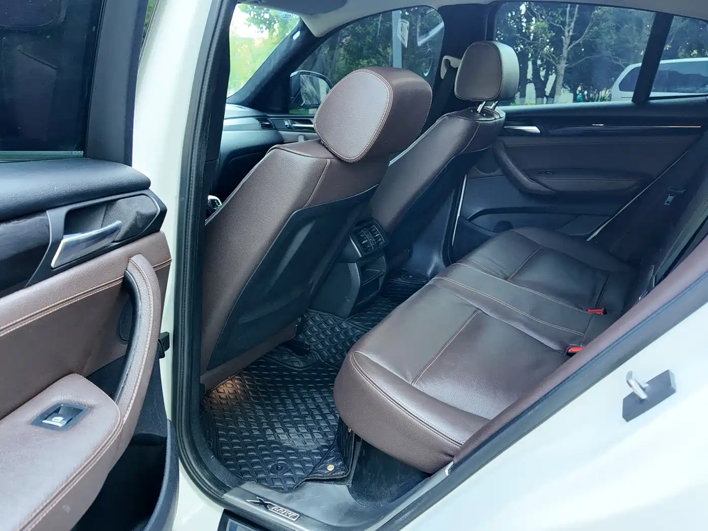 BMW X4 2014 xDrive20i X Design Package фото 13