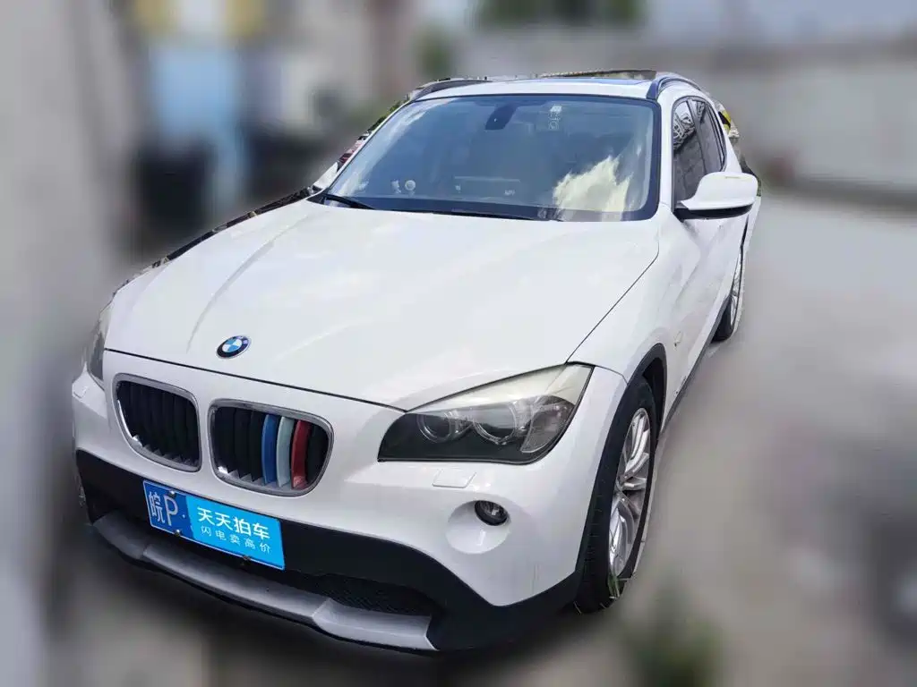 BMW X1 (Import) 2011 2010 xDrive25i
