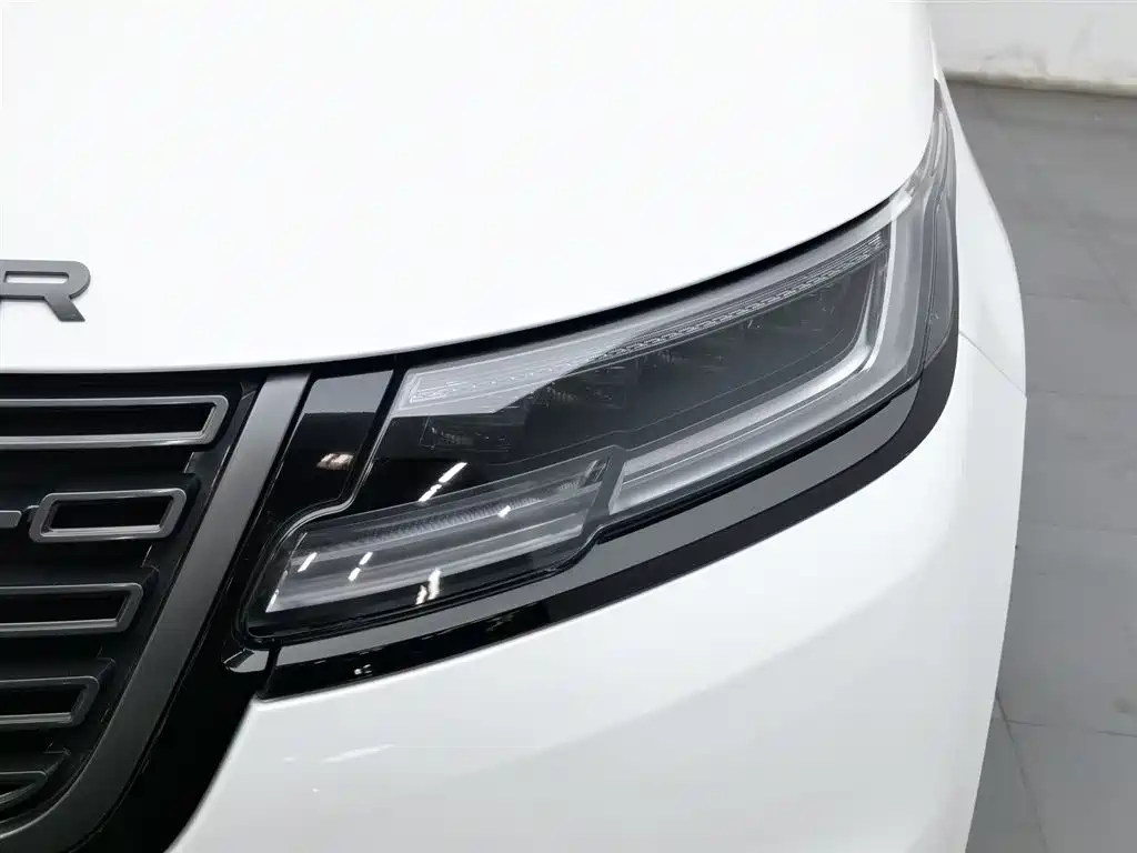 Land Rover Range Rover Velar 2025 Dynamic HSE фото 7